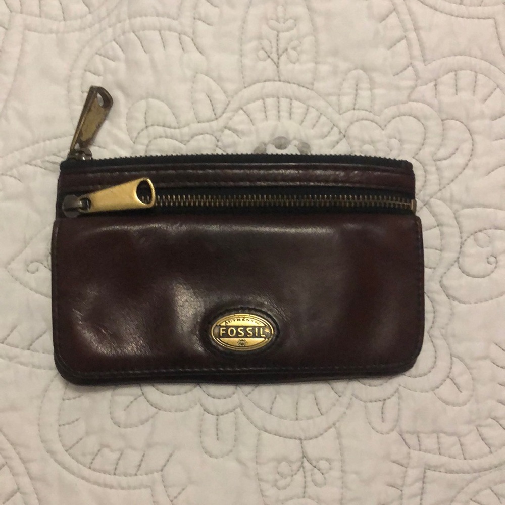 FOSSIL // Brown Leather Wallet